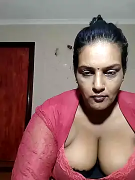 Snapshot of NWC4LYF chatting on 05-17-26, 11:01 NWC4LYF online show from 05-17-26, 11:01