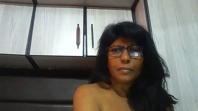 MsAttitude online show from 01-05-25, 02:30