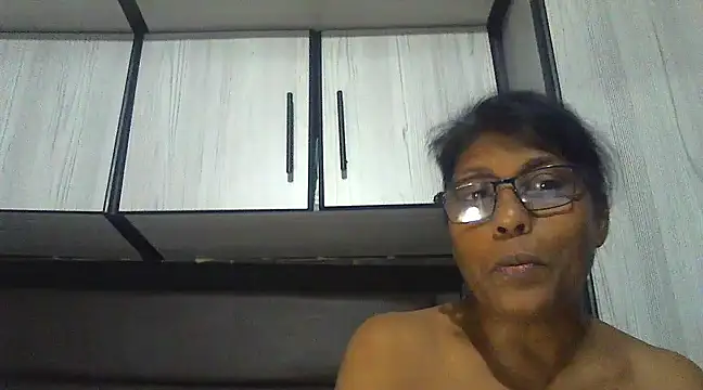 MsAttitude online show from 03-19-25, 05:06