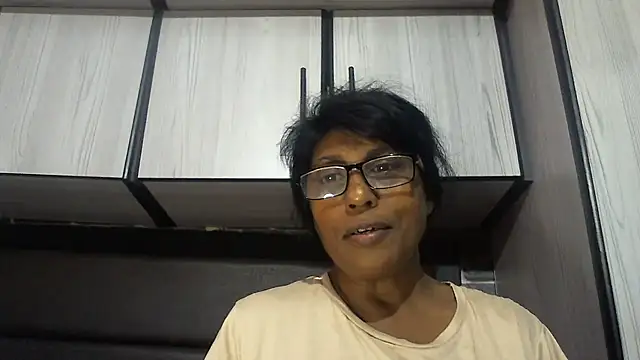 Snapshot of MsAttitude chatting on 11-12-25, 07:20 MsAttitude online show from 11-12-25, 07:20