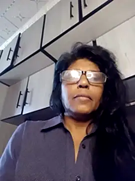Snapshot of MsAttitude chatting on 05-21-26, 07:15 MsAttitude online show from 05-21-26, 07:15