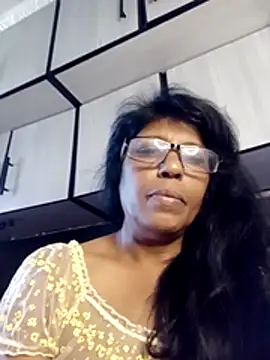 Snapshot of MsAttitude chatting on 05-24-26, 09:14 MsAttitude online show from 05-24-26, 09:14