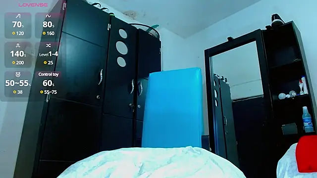 isuckmyselfxxx 420 online show from 03-04-25, 12:01