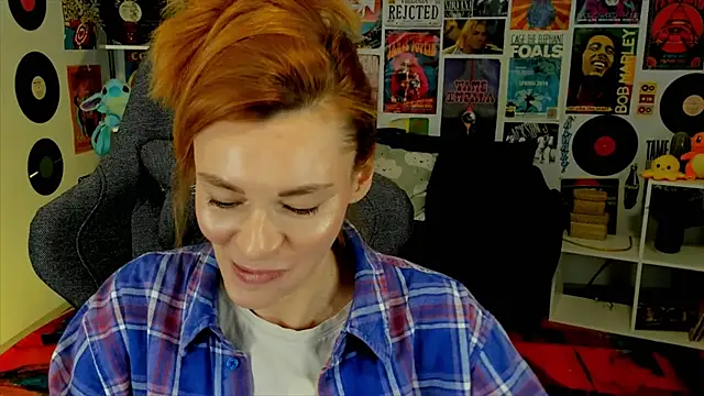 Snapshot of MistyBarnes chatting on 12-16-24, 09:35 MistyBarnes online show from 12-16-24, 09:35