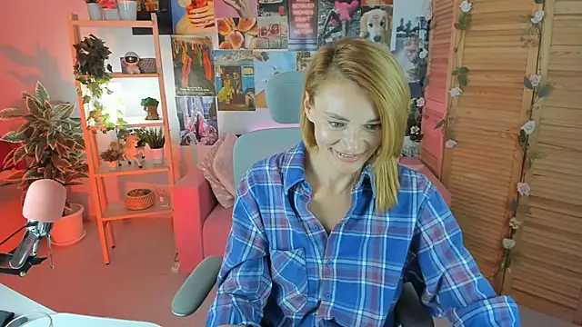 Snapshot of MistyBarnes chatting on 02-28-25, 03:59 MistyBarnes online show from 02-28-25, 03:59