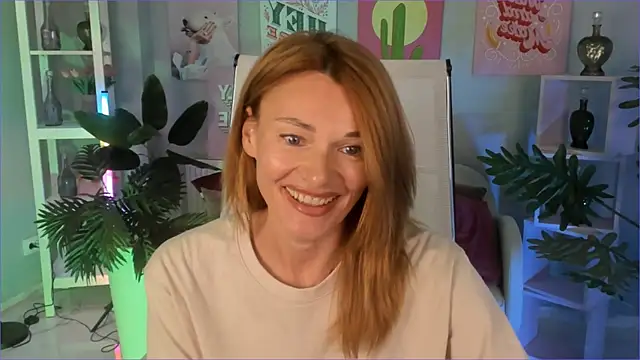 Snapshot of MistyBarnes chatting on 09-11-25, 02:17 MistyBarnes online show from 09-11-25, 02:17