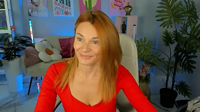 Snapshot of MistyBarnes chatting on 12-04-25, 01:53 MistyBarnes online show from 12-04-25, 01:53