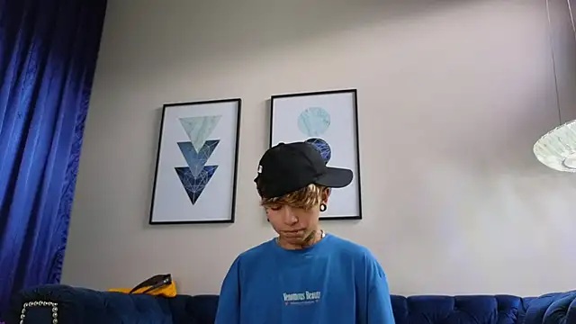 AcidMilo online show from 03-22-25, 06:03