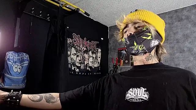 AcidMilo online show from 10-11-25, 07:56