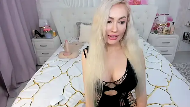 HottieSweetBritney online show from 03-22-26, 07:06