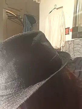 Snapshot of dominatrixredsonyja chatting on 12-04-24, 06:39 dominatrixredsonyja online show from 12-04-24, 06:39