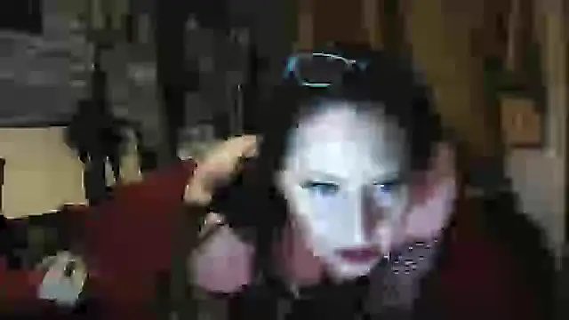 Snapshot of dominatrixredsonyja chatting on 11-15-25, 12:52 dominatrixredsonyja online show from 11-15-25, 12:52