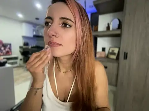 Anny Moore09 online show from 03-22-25, 12:49