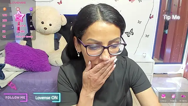 alma blue online show from 11-25-25, 10:32