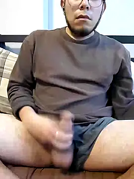 Snapshot of tgwi97 chatting on 10-30-25, 05:57 tgwi97 online show from 10-30-25, 05:57