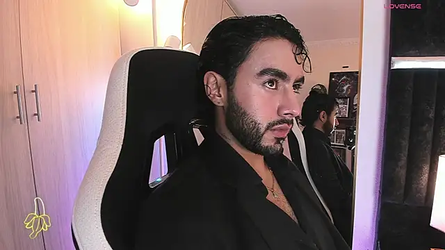 Snapshot of ItsMeEros chatting on 07-19-26, 11:08 ItsMeEros online show from 07-19-26, 11:08