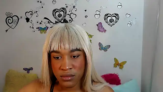 Snapshot of dirtydolltsx chatting on 03-21-25, 02:18 dirtydolltsx online show from 03-21-25, 02:18