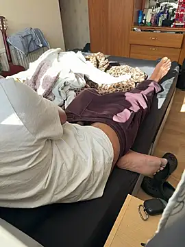 CoolBiDude online show from 03-25-26, 02:45