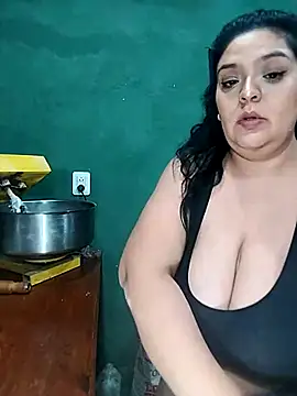 Snapshot of fantasyboobs chatting on 10-03-25, 06:10 fantasyboobs online show from 10-03-25, 06:10