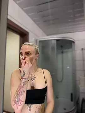 pinkstar  online show from 12-22-25, 05:26