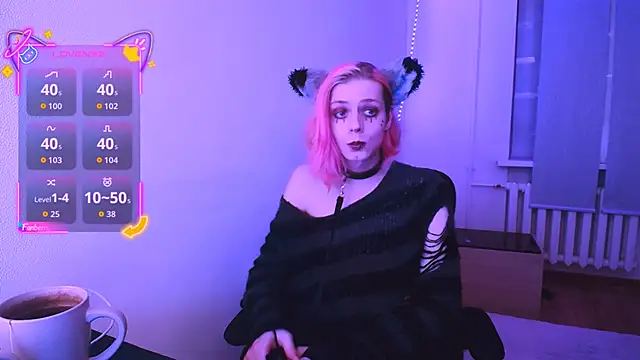 Littlepinkcat online show from 02-08-26, 05:27