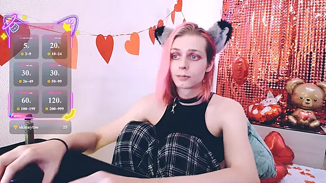 Littlepinkcat online show from 02-18-26, 02:29