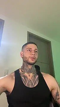  jamesleandros1 online show from 03-20-26, 12:48