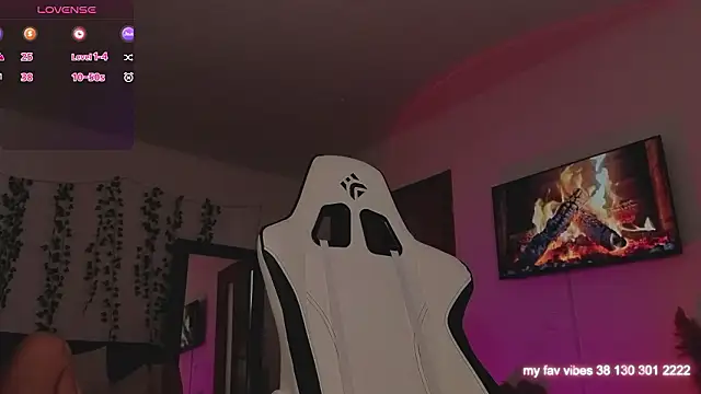 Juliette Sunshine online show from 03-19-26, 05:00