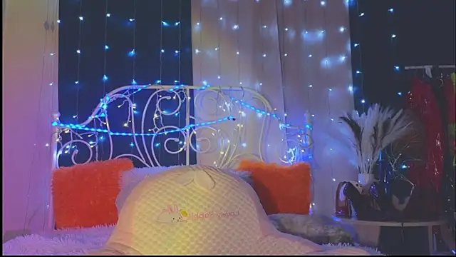 Funny Bunny online show from 02-23-25, 02:51