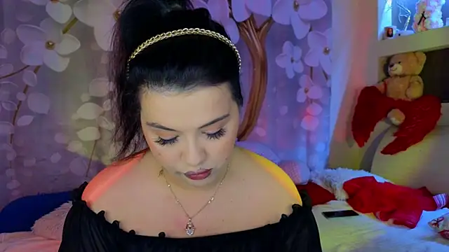 Malika uAngel online show from 02-18-25, 11:30