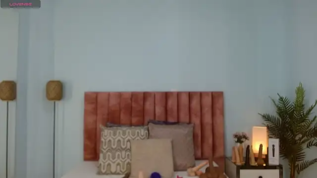 Snapshot of nana_levy chatting on 02-11-26, 04:50 nana levy online show from 02-11-26, 04:50