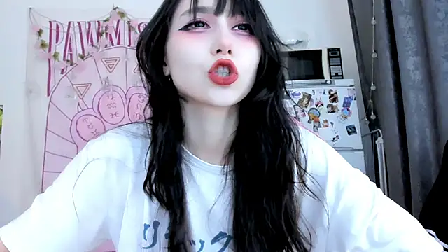 Holy420lolii online show from 05-28-26, 06:16