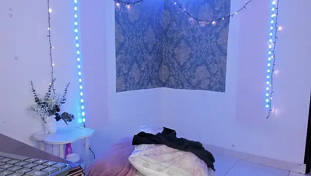 Eva Lee  online show from 03-29-26, 09:31