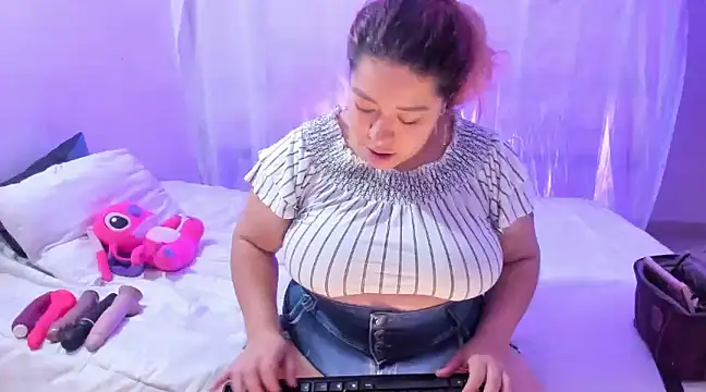 Snapshot of Fierymichef chatting on 12-07-24, 04:03 Fierymichef online show from 12-07-24, 04:03