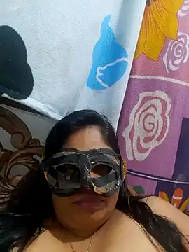 Snapshot of chubby_wife chatting on 01-31-25, 04:17 chubby wife online show from 01-31-25, 04:17