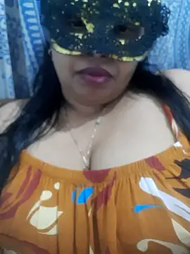 Snapshot of chubby_wife chatting on 10-21-25, 04:30 chubby wife online show from 10-21-25, 04:30