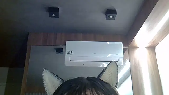 Skinny-Kitten online show from 05-18-26, 04:07
