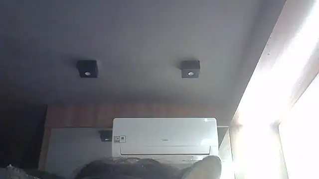 Skinny-Kitten online show from 06-06-26, 03:33