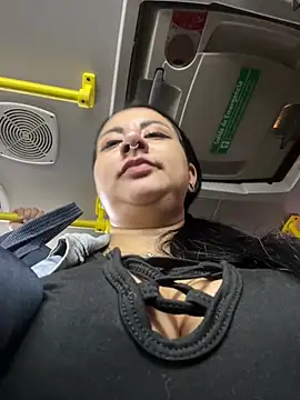 Abril Luv online show from 02-27-25, 12:32