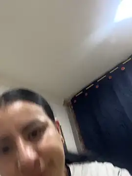 Abril Luv online show from 09-23-25, 01:08