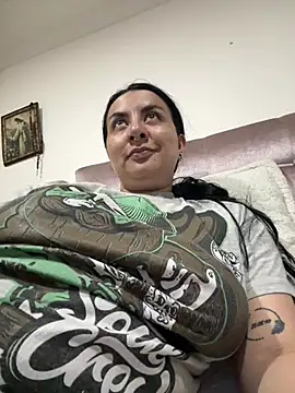 Abril Luv online show from 01-13-26, 01:22