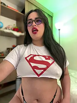 Snapshot of andra_rose chatting on 12-11-24, 11:00 andra rose online show from 12-11-24, 11:00