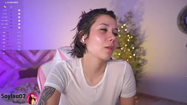 Snapshot of imjess01 chatting on 02-14-25, 03:22 imjess01 online show from 02-14-25, 03:22