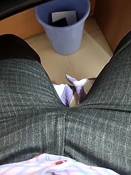 adicma123 online show from 03-04-25, 06:37