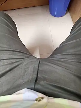 adicma123 online show from 10-22-25, 07:08