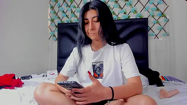EmmaWilliamss online show from 04-08-26, 04:18
