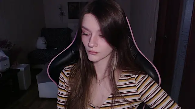 Snapshot of jeann_elsaa chatting on 03-01-26, 12:51 jeann elsaa online show from 03-01-26, 12:51