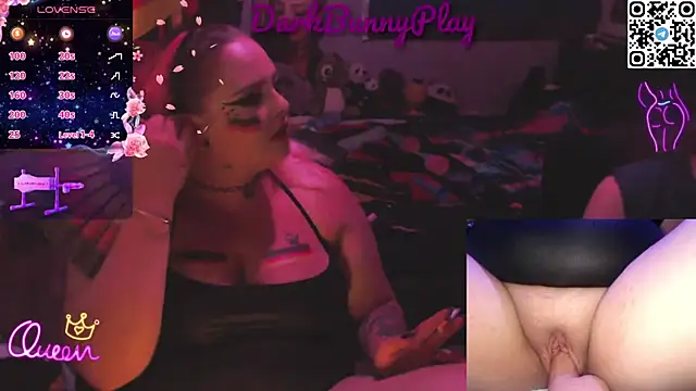 Snapshot of DarkBunnyPlay chatting on 06-20-26, 07:05 DarkBunnyPlay online show from 06-20-26, 07:05