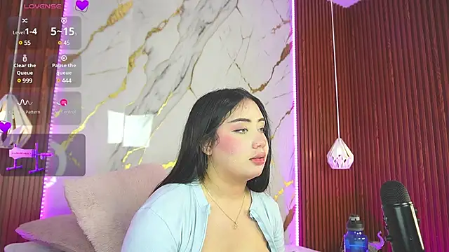 haylie  online show from 01-31-25, 09:48