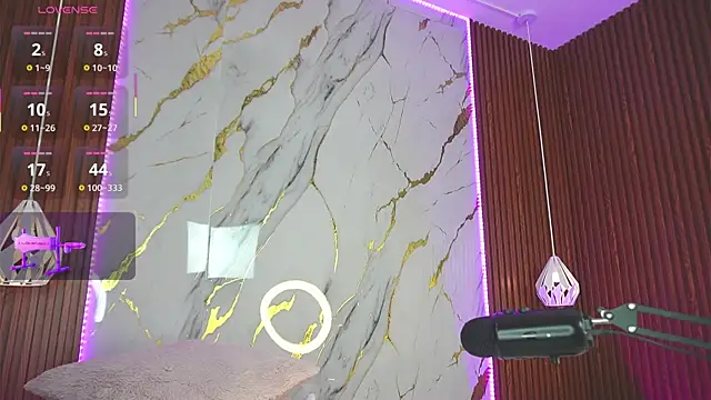 haylie  online show from 03-08-25, 09:40